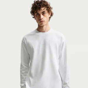 Sportswear Premium Essentials